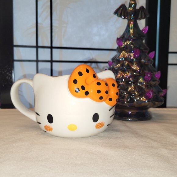HTF 3D Sculpted Hello Kitty Coffee Mug w/ Orange Dot Bow Halloween - Picture 2 of 6